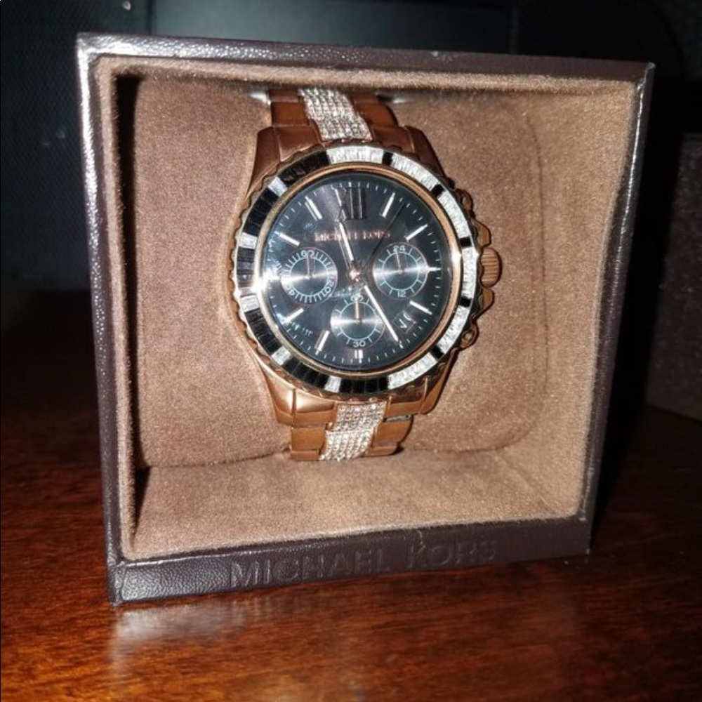 Michael Kors Everest Chronograph Black Dial Rose